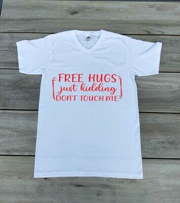 T-shirt " Free Hugs "