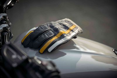 Handschuhe
