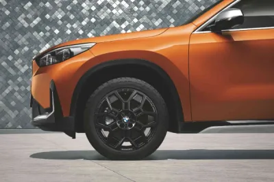 18" Winterkompletträder BMW M Performance Sternspeiche 880 - X1 U11 / X2 U10 Preis Pro Rad