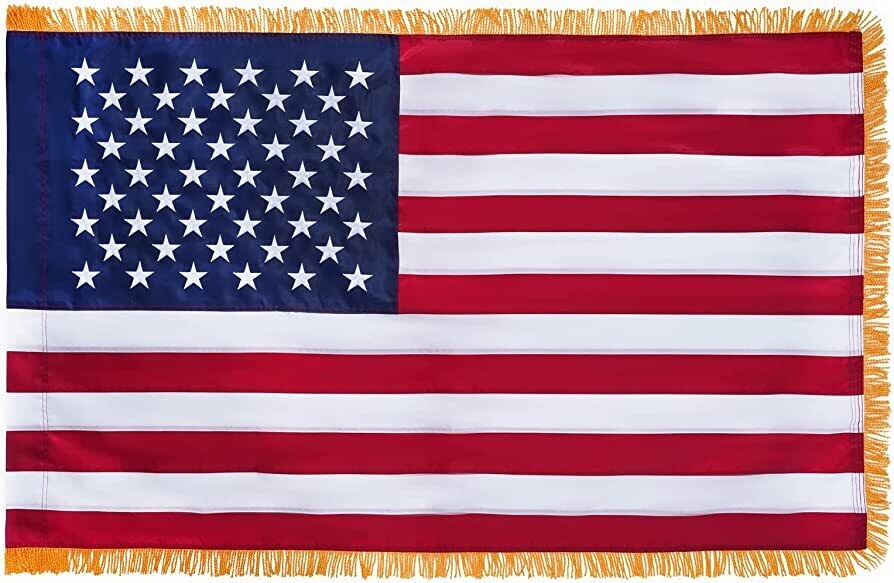 3x5 Signature Series Colonial US Flag with fringe.   Annin 214.  Nyl-Glo , Made in USA . Sewn Stripes and Extra large embroidered stars.