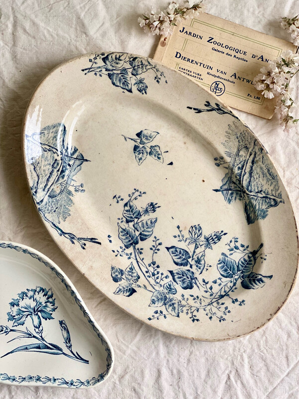 Plat ancien ovale "Boutras" - Terre de fer