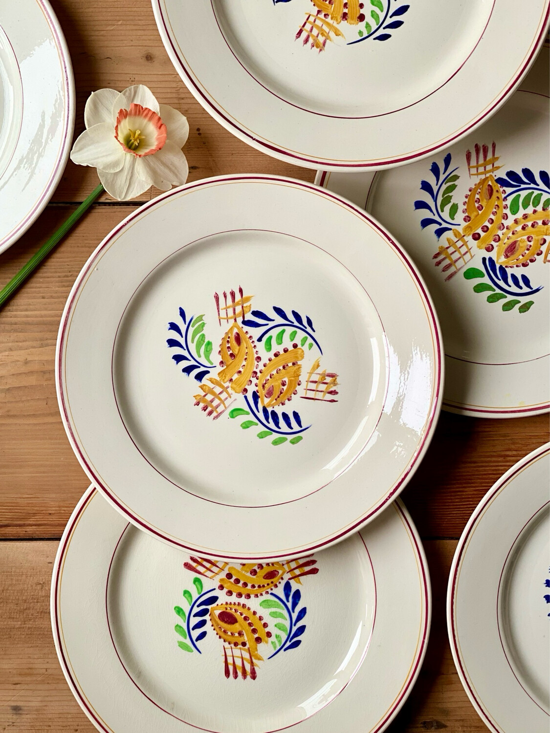 8 assiettes - Boch Frères / La Louvière