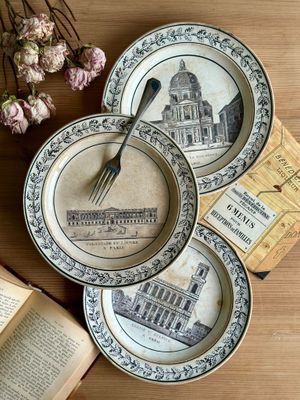 3 assiettes parlantes "Monuments Parisiens" - Montereau