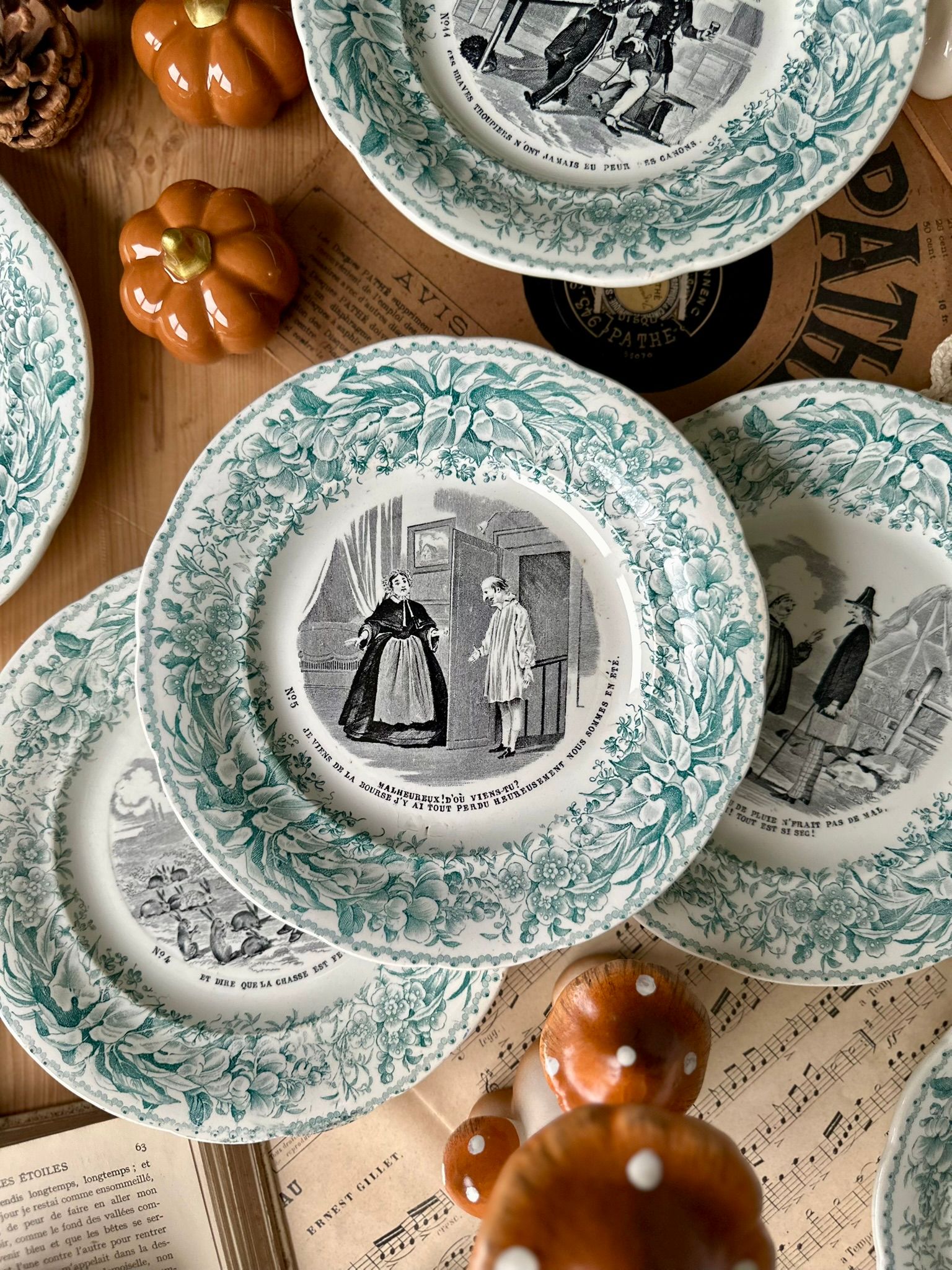 10 assiettes parlantes - Creil & Montereau