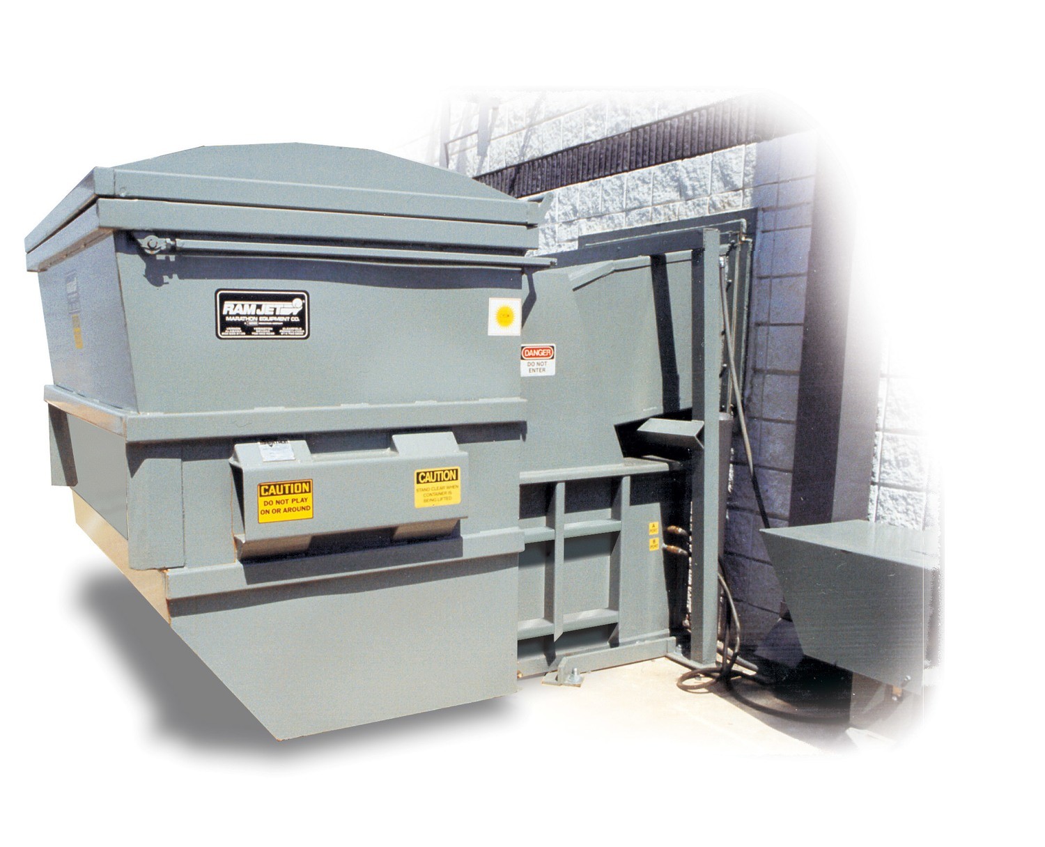 Pak'ntainer Portable SelfContained Compactor/Container