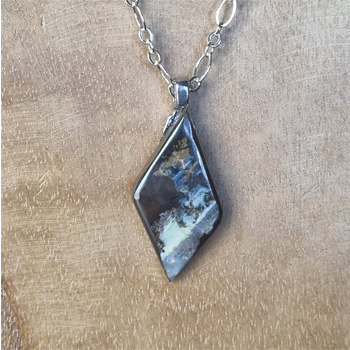 Handmade Australian Boulder Opal Necklace with 925 Sterling Silver Chain (45cm) Handmade Australian Boulder Opal Necklace with 925 Sterling Silver Chain (45cm)