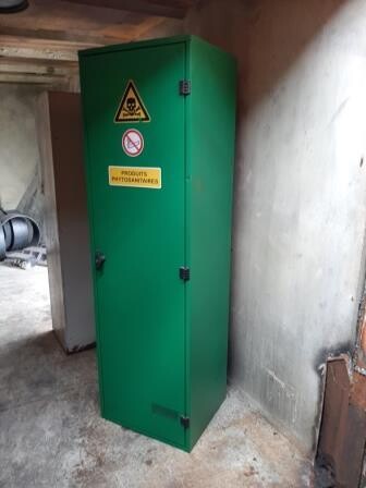 Armoire pour stockage de produits phytosanitaires REF : W00051909003