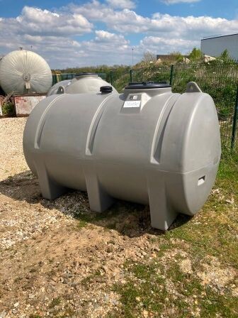 POLYCUVE PE 2500L GRISE - DIAM : 1M25 - LG : 2M31 - HAUTEUR : 1M32 - REF : W00252304002P