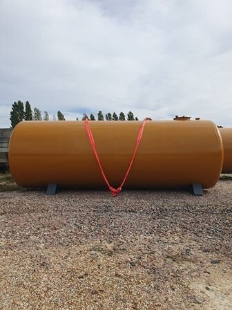 CUVE NEUVE ACIER SP 60 000L DIAM : 3M - LONGUEUR : 9M20 - H : 3M20 - 4T500