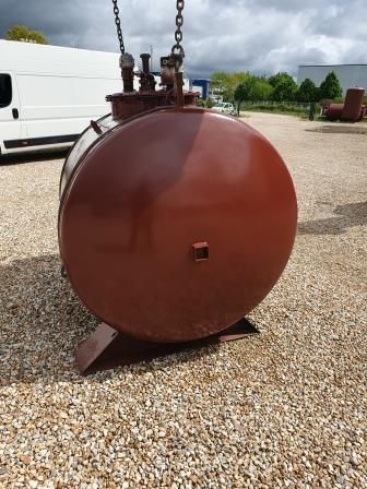 CUVE EX-PÉTROLIÈRE 1500 L NORME NF AVEC BERCEAUX REF : W00153112015
