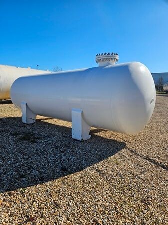 CITERNE RÉFORMÉE DU GAZ 14 000L REF : W01401210012