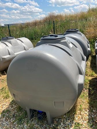 POLYCUVE PE 2000L GRISE STANDARD - DIAM : 1M16 - LG : 2M15 - HAUTEUR : 1M30 - REF : W00202307006P