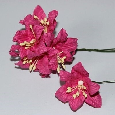 Fleur Lily fuchsia artificielle