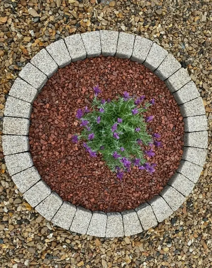 200 cm-180 cm cream garden circle + 7 linear meters