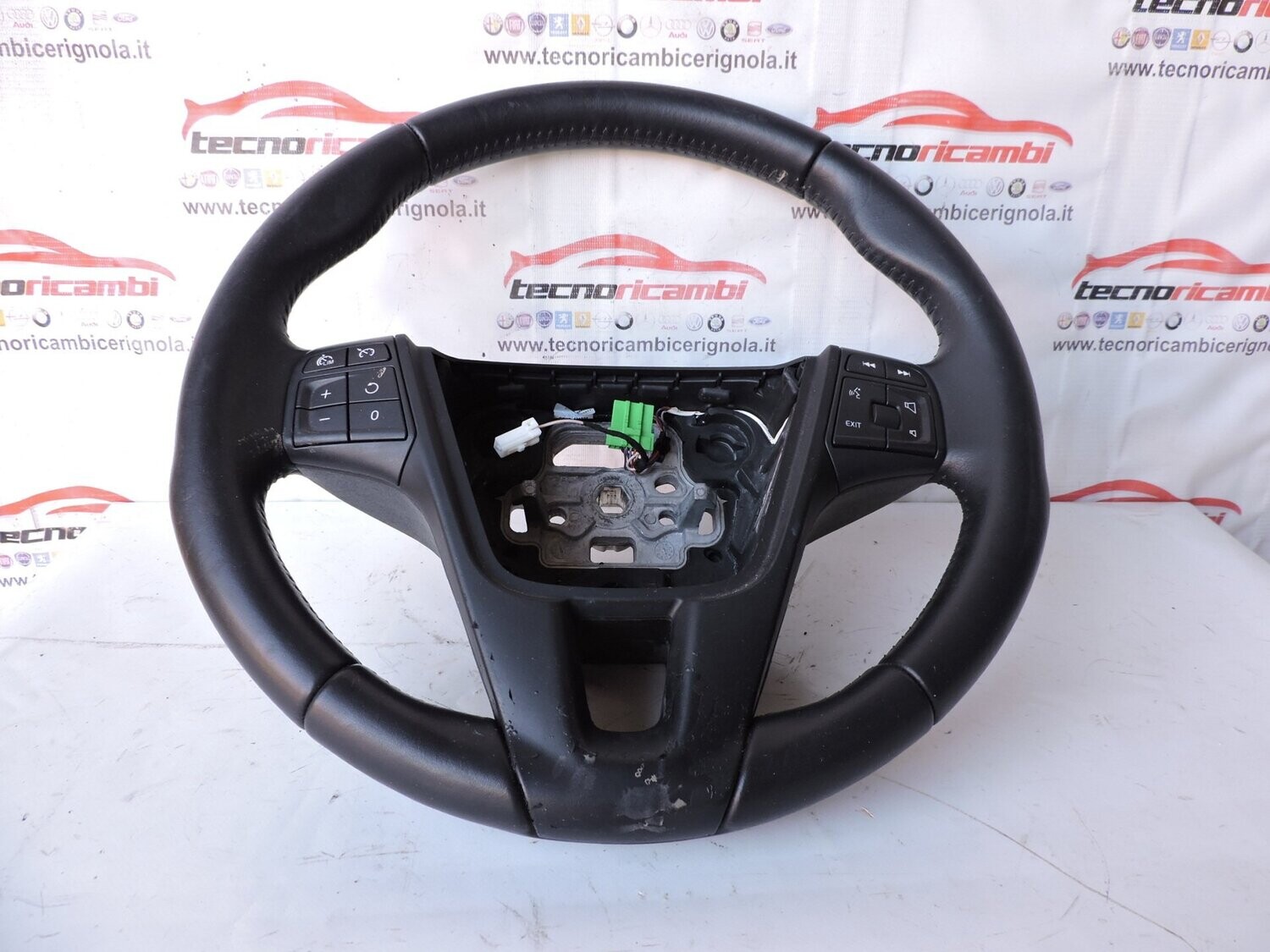 VOLANTE VOLVO V40