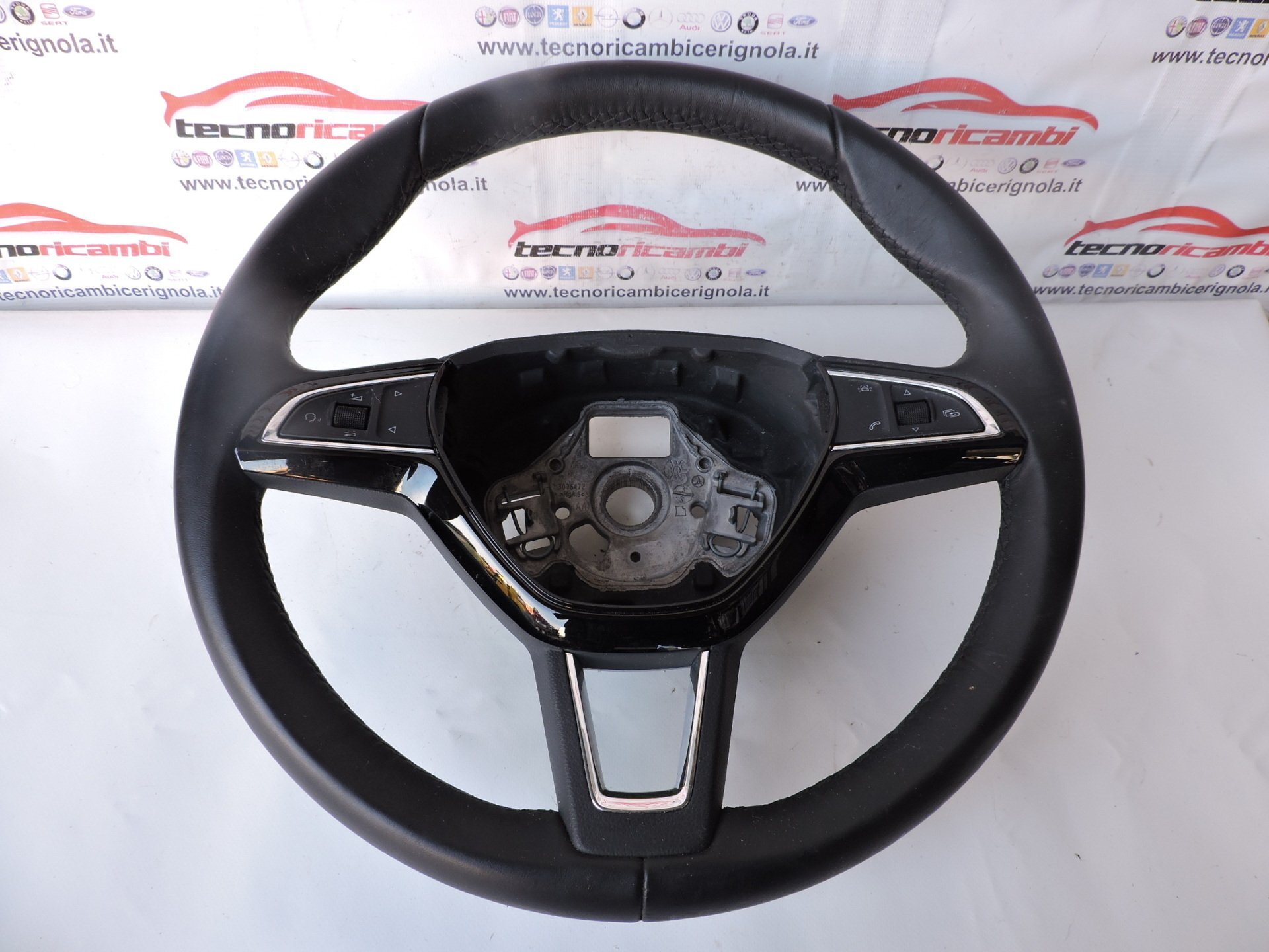 VOLANTE SKODA OCTAVIA