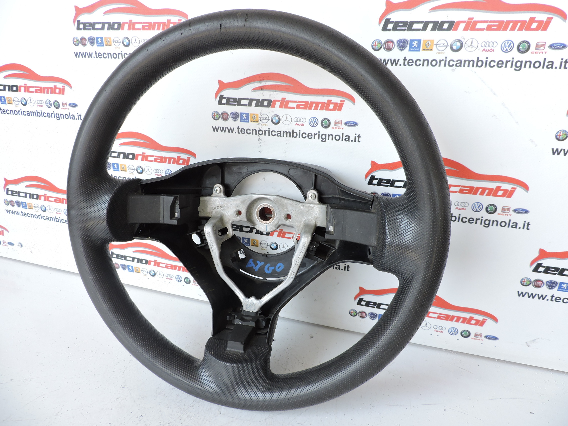VOLANTE TOYOTA AYGO 2005/2014 - RF3547