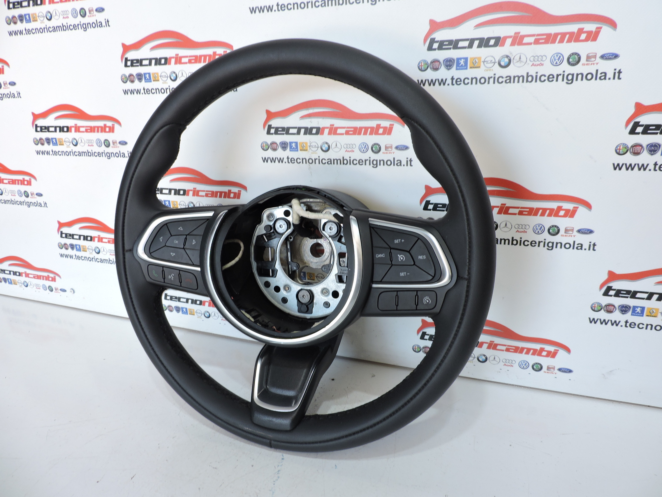 VOLANTE FIAT TIPO 2020 PELLE - RF1899