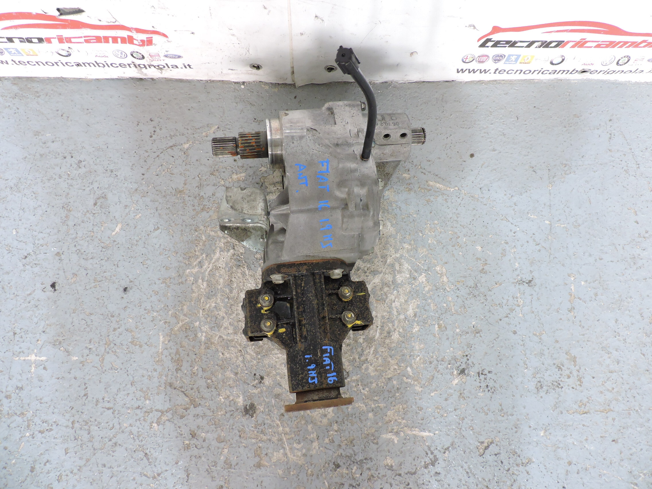 RIPARTITORE FIAT SEDICI 1.9 MULTIJET 4X4 D19AA - RF4817