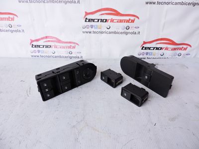 PULSANTIERA OPEL ASTRA H 2006/2010 RF1750