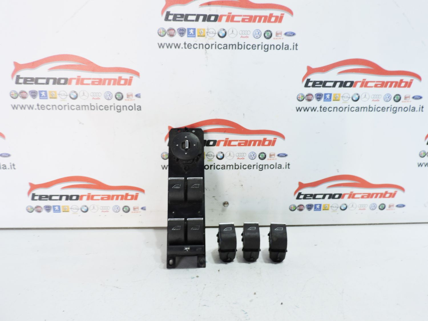 PULSANTIERA FORD FOCUS 2011/2018 - RF329