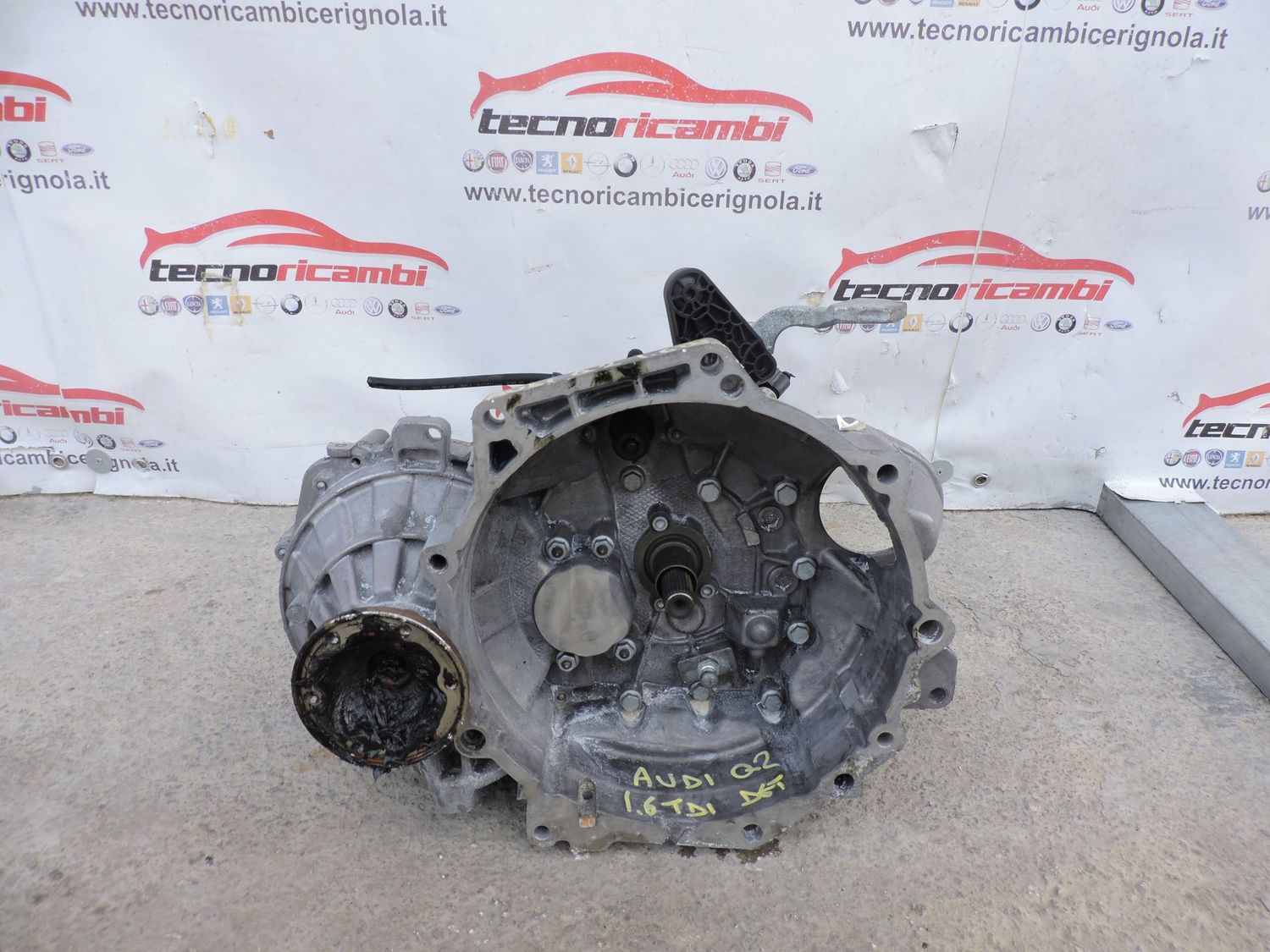 CAMBIO AUDI Q2 1.6 TDI DGT RF649