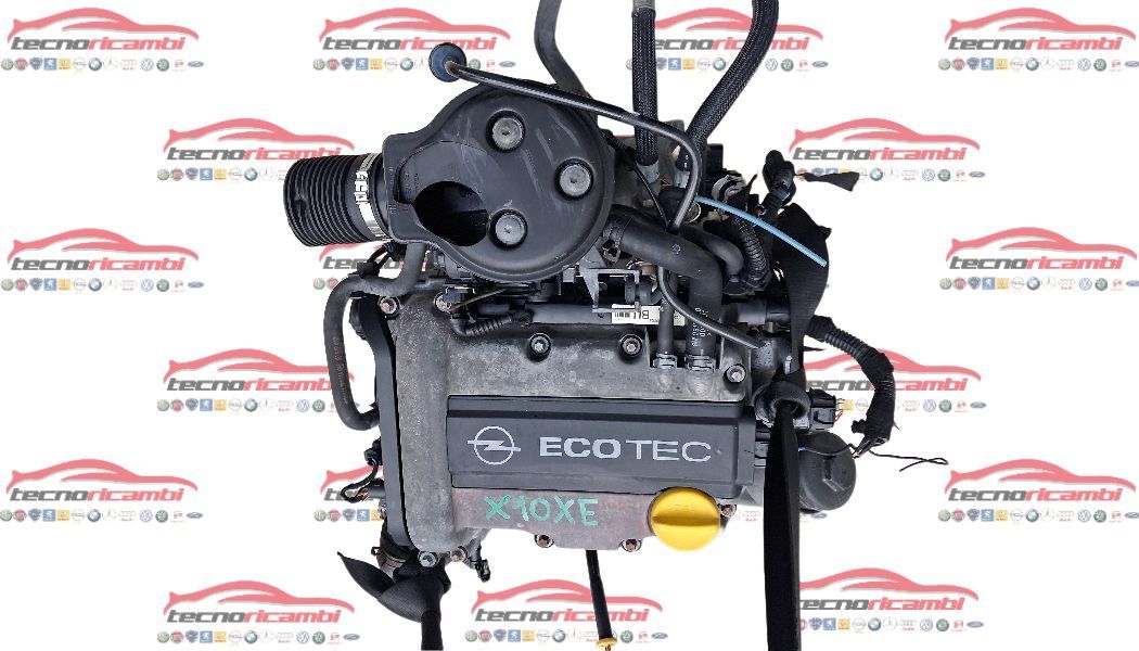 OPEL CORSA 1.0 BENZ X10XE RF831