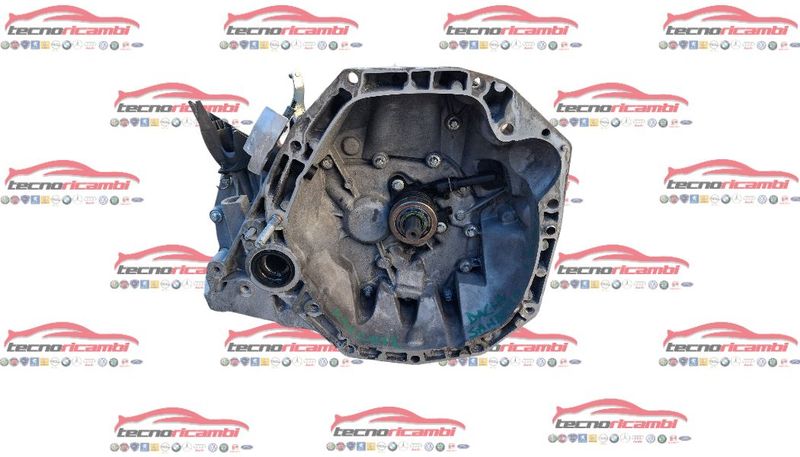 CAMBIO DACIA SANDERO 1.5 DCI K9KC612 RF901