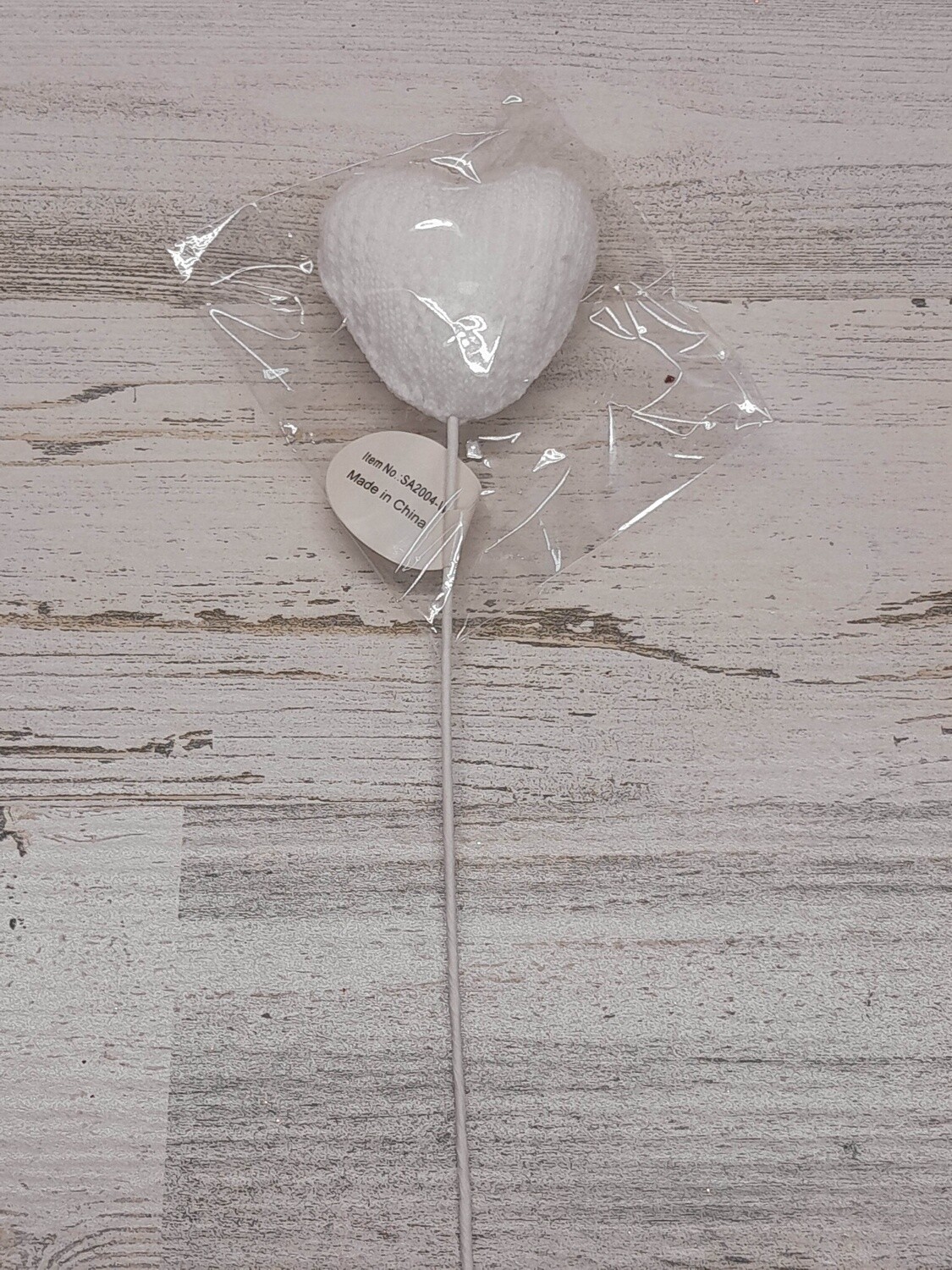 9&quot; Knit Heart Pick White