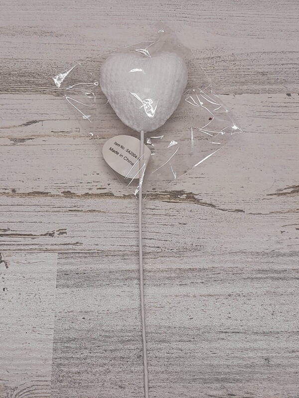 9&quot; Knit Heart Pick White