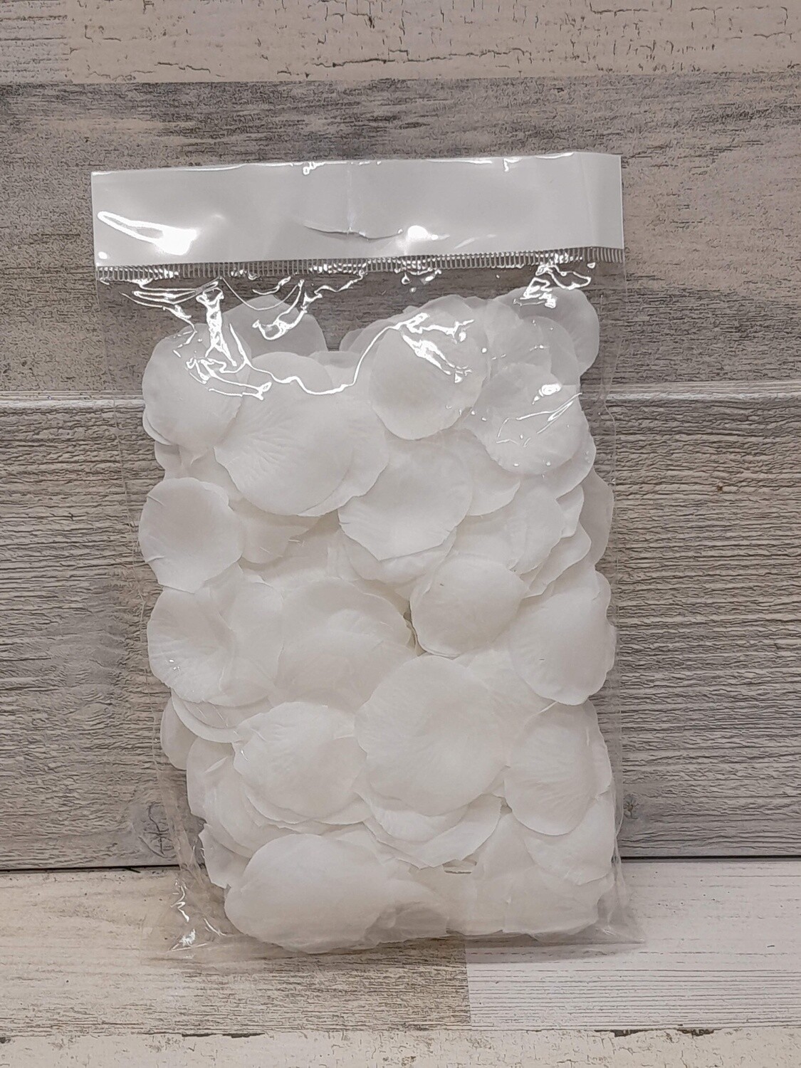 200pc Rose Petals White