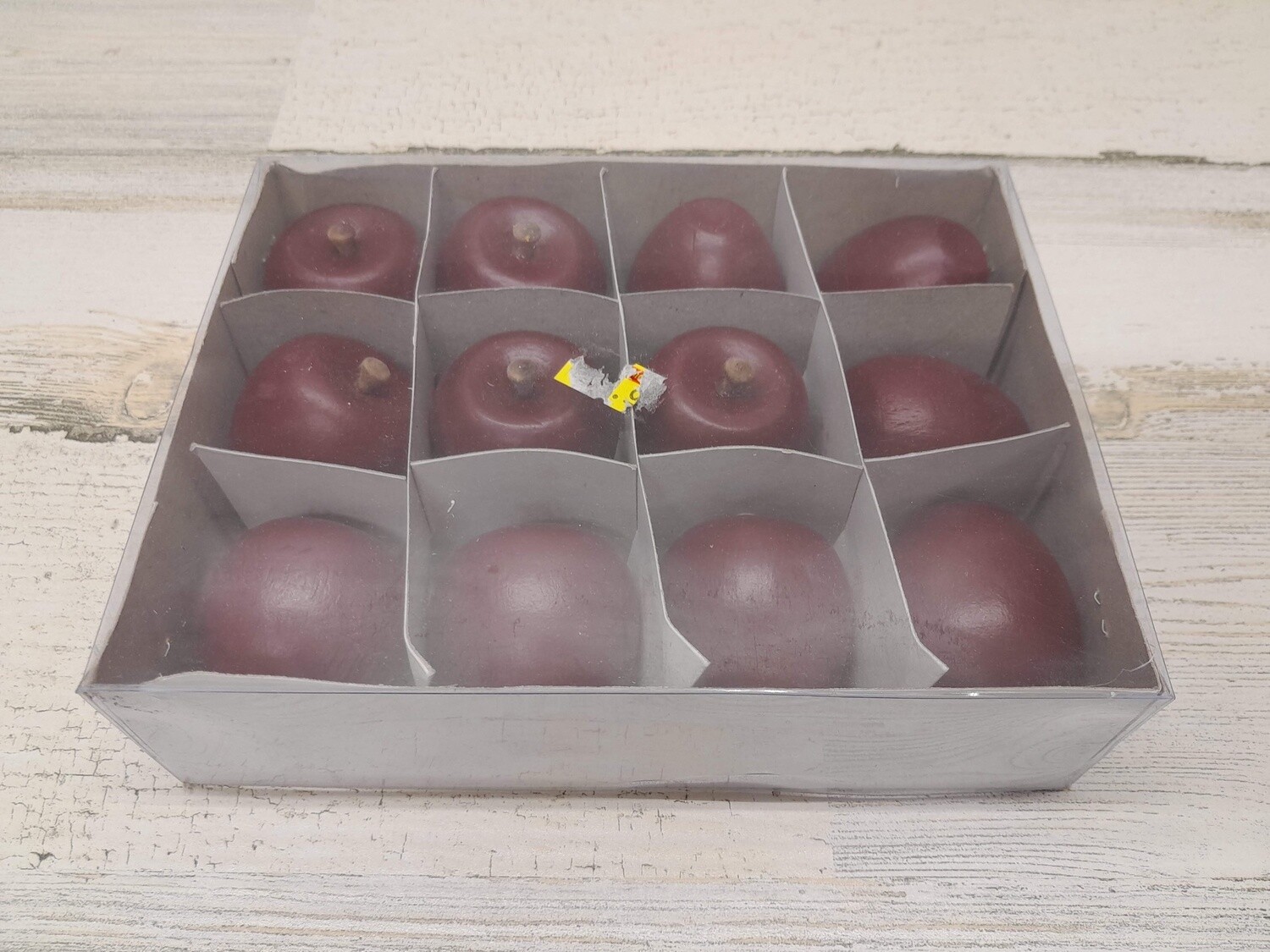 12pc 40mm Wooden Apples Red