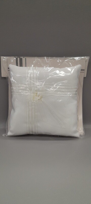 *6.5&quot; Ring Pillow Striped White
