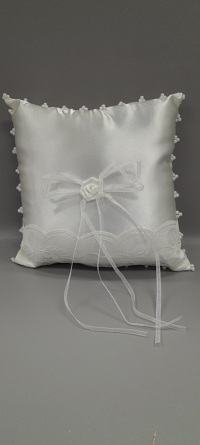 7&quot; Ring Pillow w/Lace/Pearls/Rose Ivory
