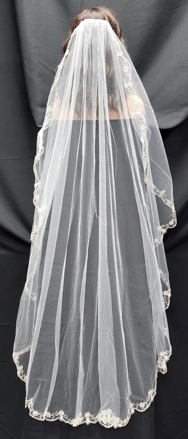 1pc White Veil w/Beading/Embroidery