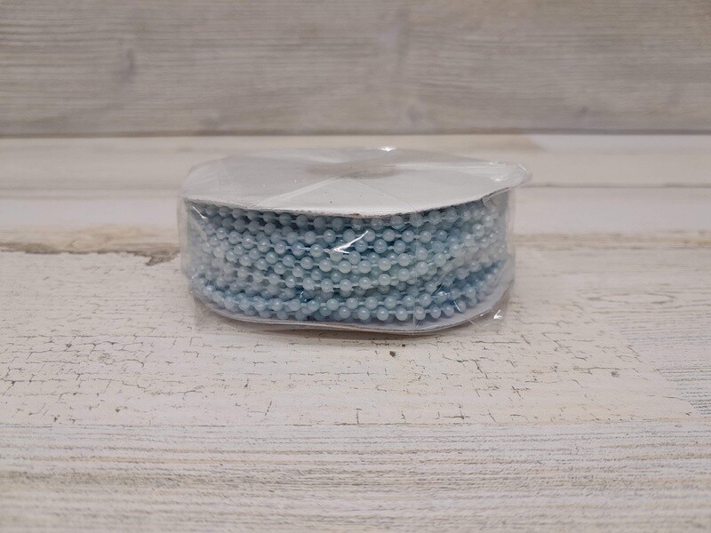 24yd 3mm Plastic MOT Pearl Strand Light Blue