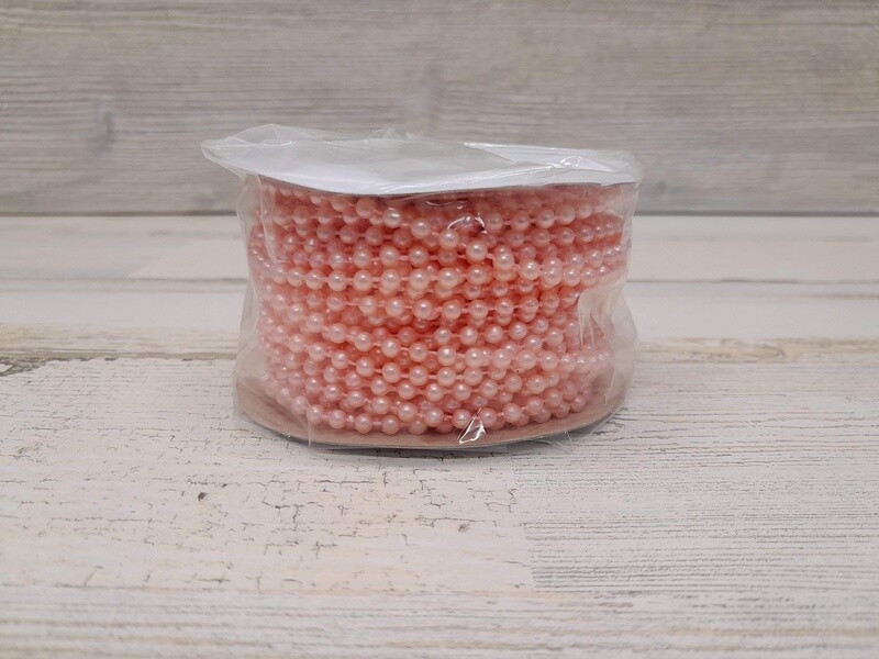 24yd 4mm Plastic MOT Pearl Strand Light Pink