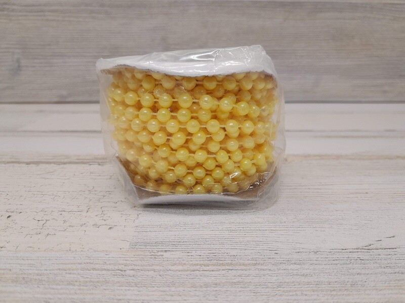 12yd 6mm Plastic MOT Pearl Strand Yellow