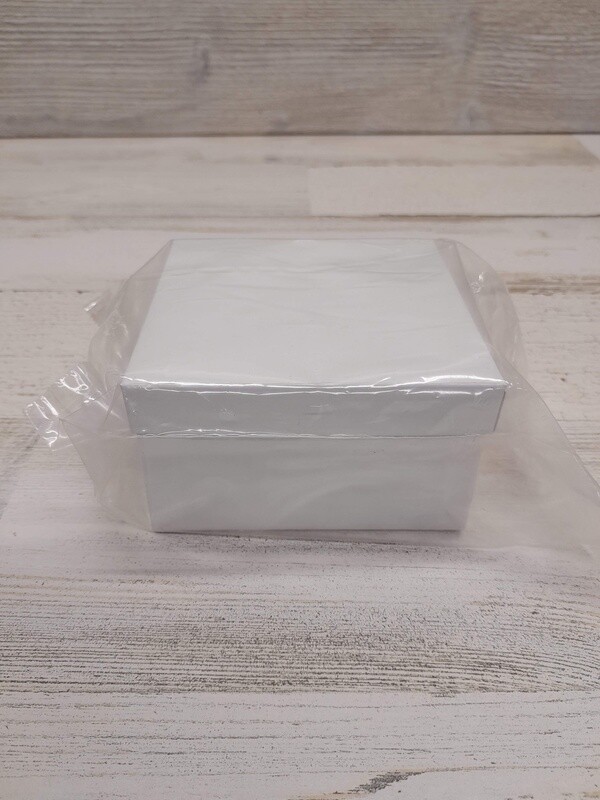 3.5&quot;x3.5&quot;x2&quot; Jewelry Box White