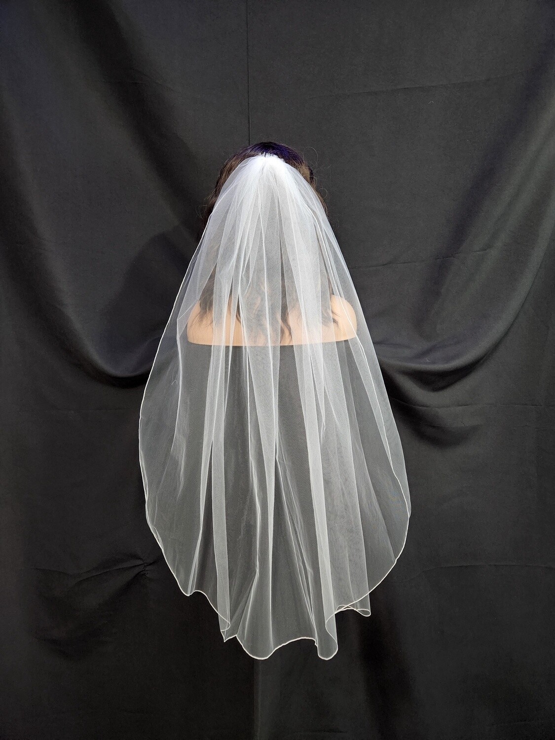 1pc White Veil w/Rolled  Edge