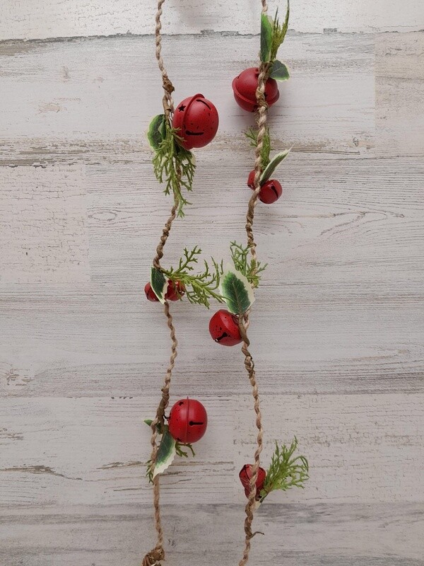 5&#39; Bell Garland w/Holly Red