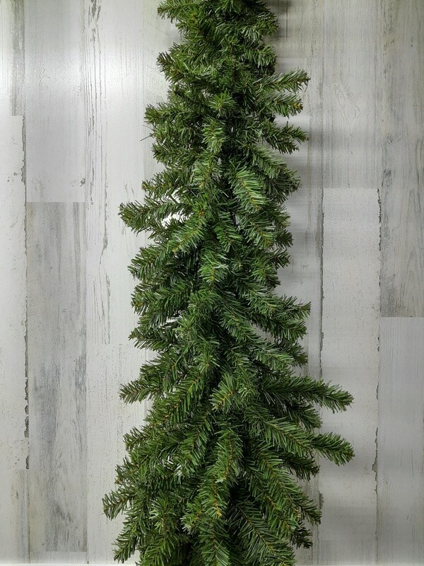 6&#39; Canadian Pine Mantle Swag