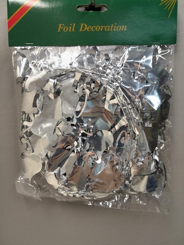 25&#39; Bell Garland Silver