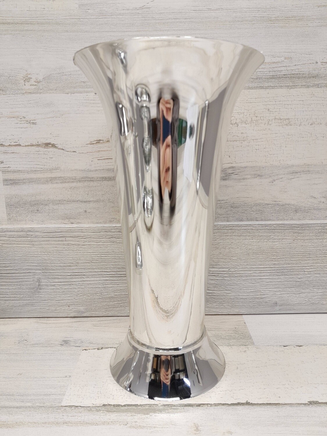 7.5"x7.5"x13.25" Trumpet Vase w/7.5" Opening Silver (Plastic) 7.5"x7.5"x13.25" Trumpet Vase w/7.5" Opening Silver (Plastic)