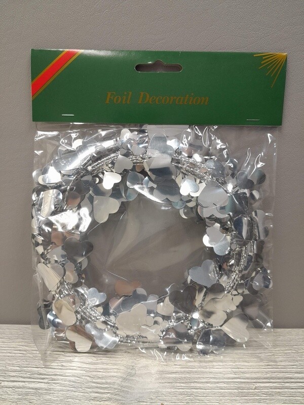 25&#39; Metallic Heart Garland Silver