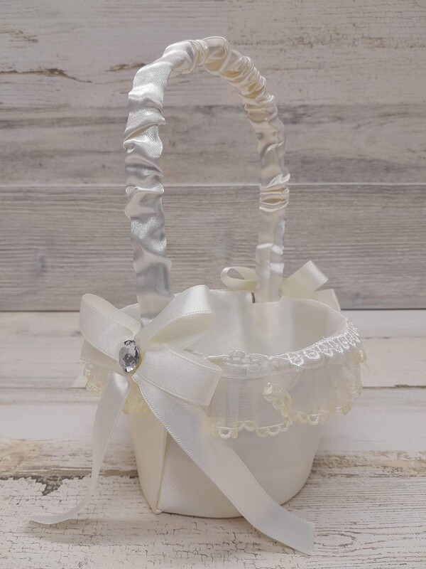 5&quot;x9&quot; Flower Girl Basket w/Lace/Gemstones  Ivory