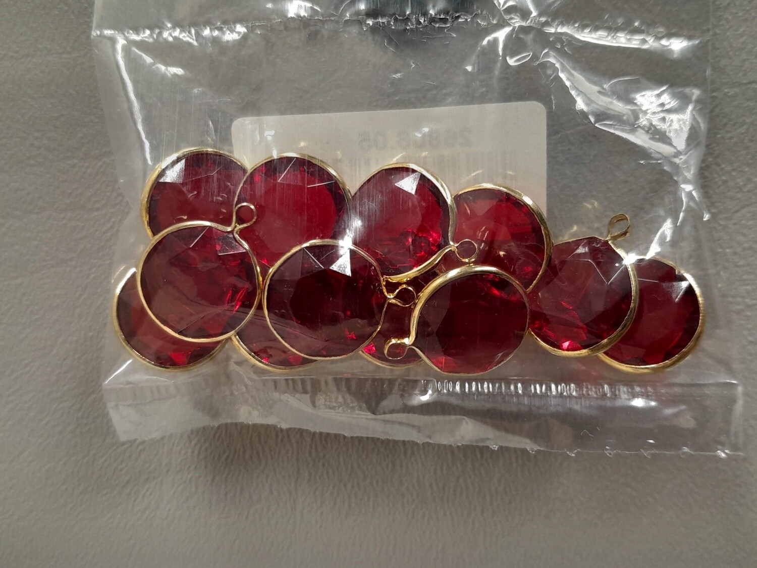 12pc 18mm Rhinestone Charms Red