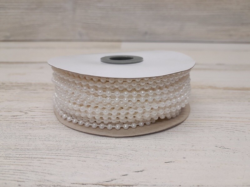24yd 3mm Plastic MOT Pearl Strand White