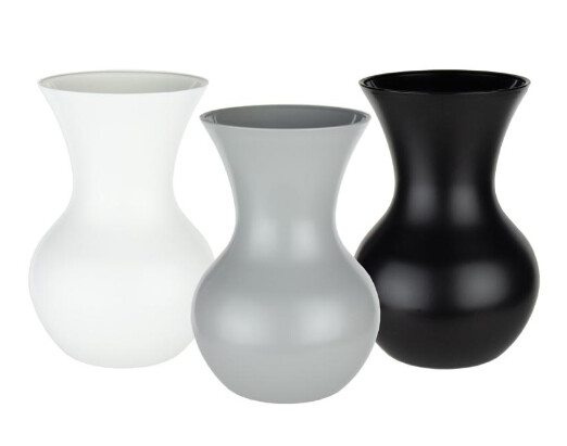 7&quot; Tuxedo Sweetheart Vase Assorted (Plastic)