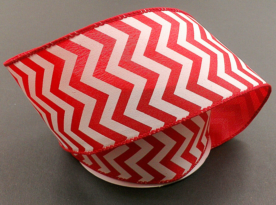 2.5"x10yd Chevron Ribbon Red/White
